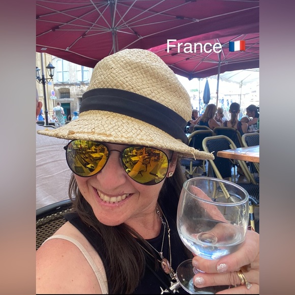 Meet your Posher, Paty - Picture 4 of 16